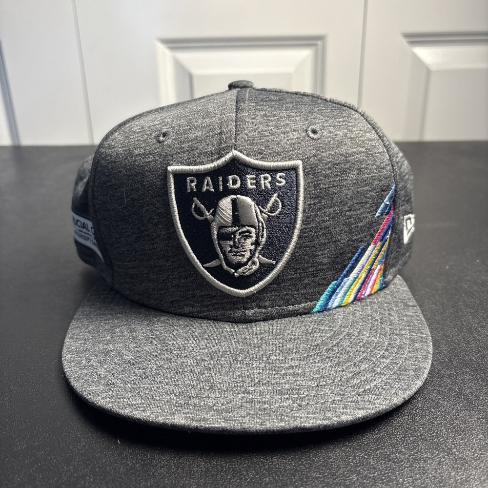 Raiders New Era Crucial Catch Intercept Cancer 9FIFTY Snapback Hat Gray NFL 100